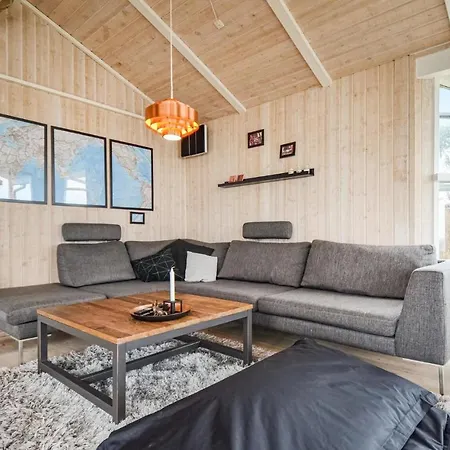 Amazing In W/ Wifi And 4 Bedrooms Ebeltoft